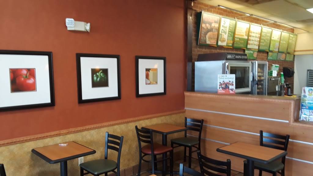 Subway | meal delivery | 13769 SW 152nd St, Miami, FL 33177, USA | 3052592929 OR +1 305-259-2929