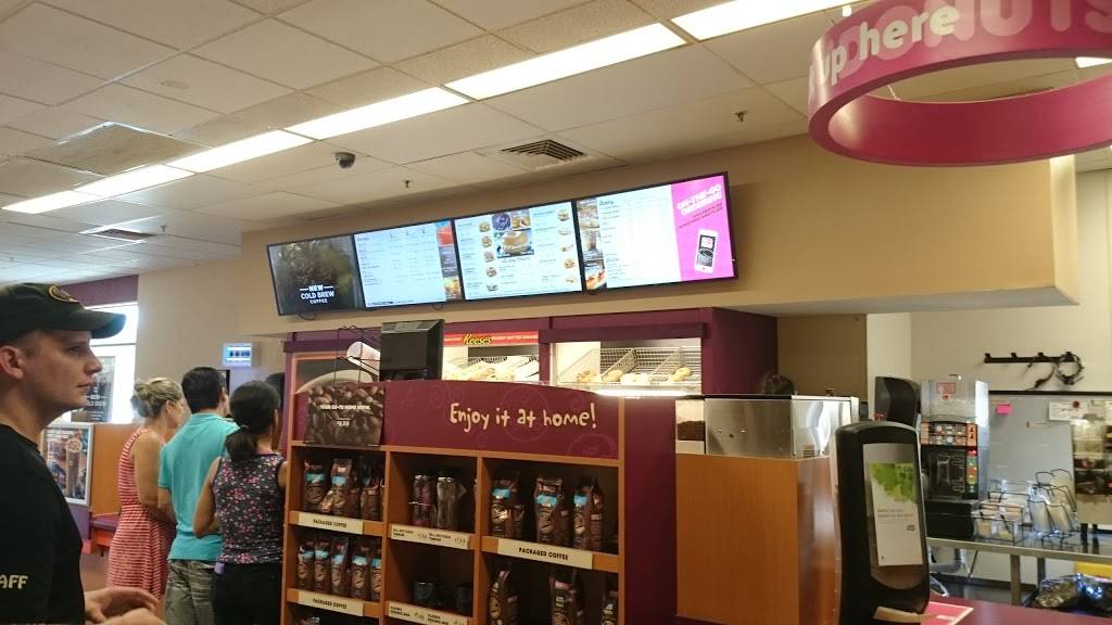 Dunkin | bakery | 1575 Pine Ridge Rd, Naples, FL 34109, USA | 2395937739 OR +1 239-593-7739