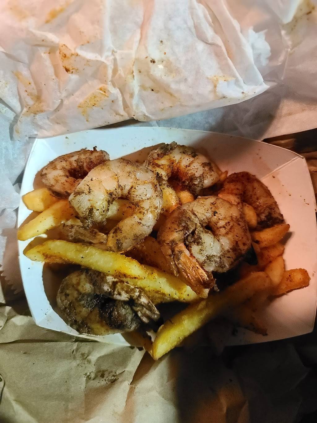 Shrimp Spot | restaurant | 1117 S 1st Ave, Maywood, IL 60153, USA | 7084838250 OR +1 708-483-8250