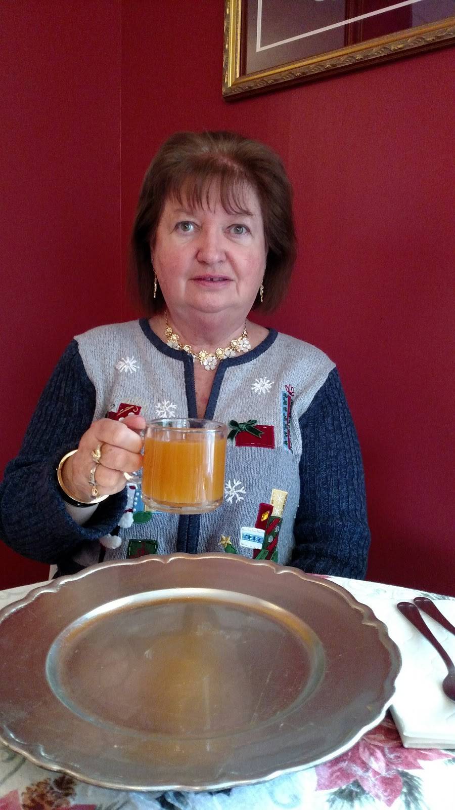 Patch Manor | restaurant | 201 S Ramsey St, Manchester, TN 37355, USA | 9317284430 OR +1 931-728-4430