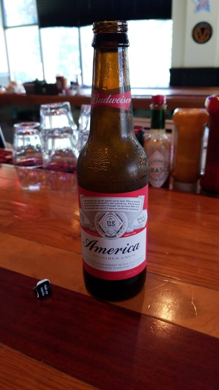 Yo Mammas Wings Lusby | restaurant | 258 Town Square Dr, Lusby, MD 20657, USA | 4104498143 OR +1 410-449-8143