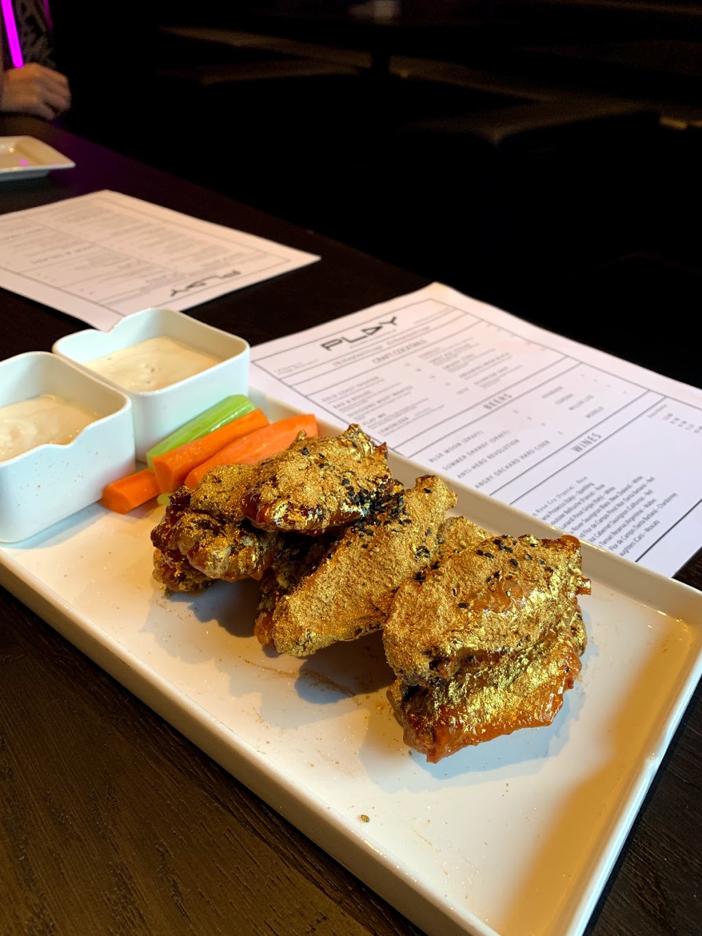 Play Chicago Kitchen & Cocktails | night club | 7 W Division St, Chicago, IL 60610, USA | 3123744196 OR +1 312-374-4196