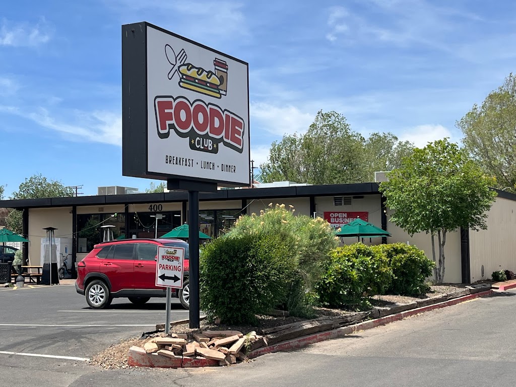 Foodie Club | restaurant | 400 AZ-64, Grand Canyon Village, AZ 86023, USA | 9286383115 OR +1 928-638-3115