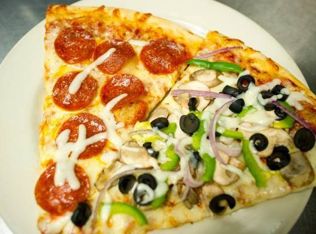 Steel City Pizza Company | restaurant | 1440 Ben Sawyer Blvd #1301, Mt Pleasant, SC 29464, USA | 8438562525 OR +1 843-856-2525