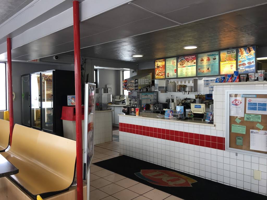 Dairy Queen | restaurant | 160 Mitchell Rd S, Listowel, ON N4W 2B3, Canada | 5192911401 OR +1 519-291-1401