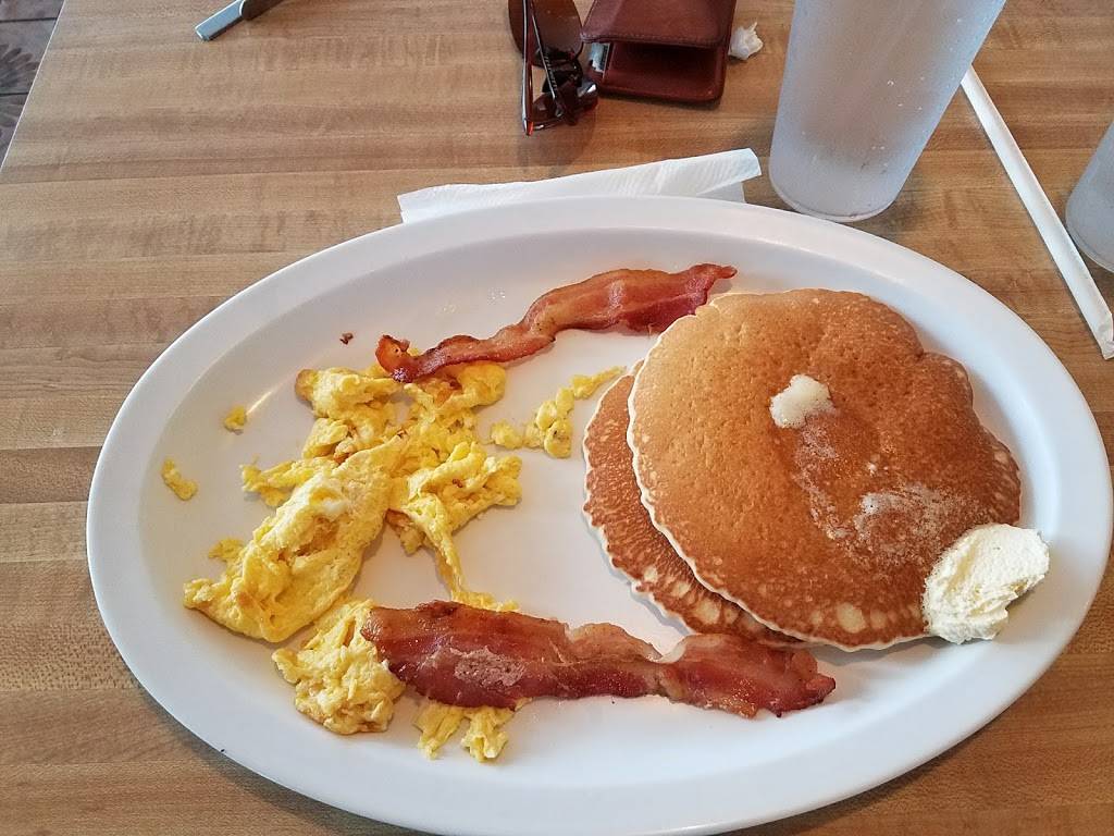 Lilys Restaurant | restaurant | 421 N Harbor Blvd, La Habra, CA 90631, USA | 5626917242 OR +1 562-691-7242