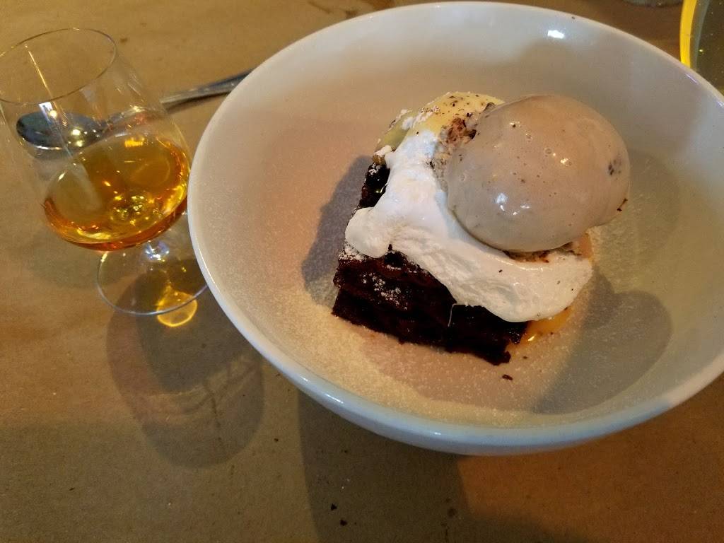 Caffe Regatta Oyster Bar and Grill | restaurant | 133 Wolfs Lane, Pelham, NY 10803, USA | 9147388686 OR +1 914-738-8686