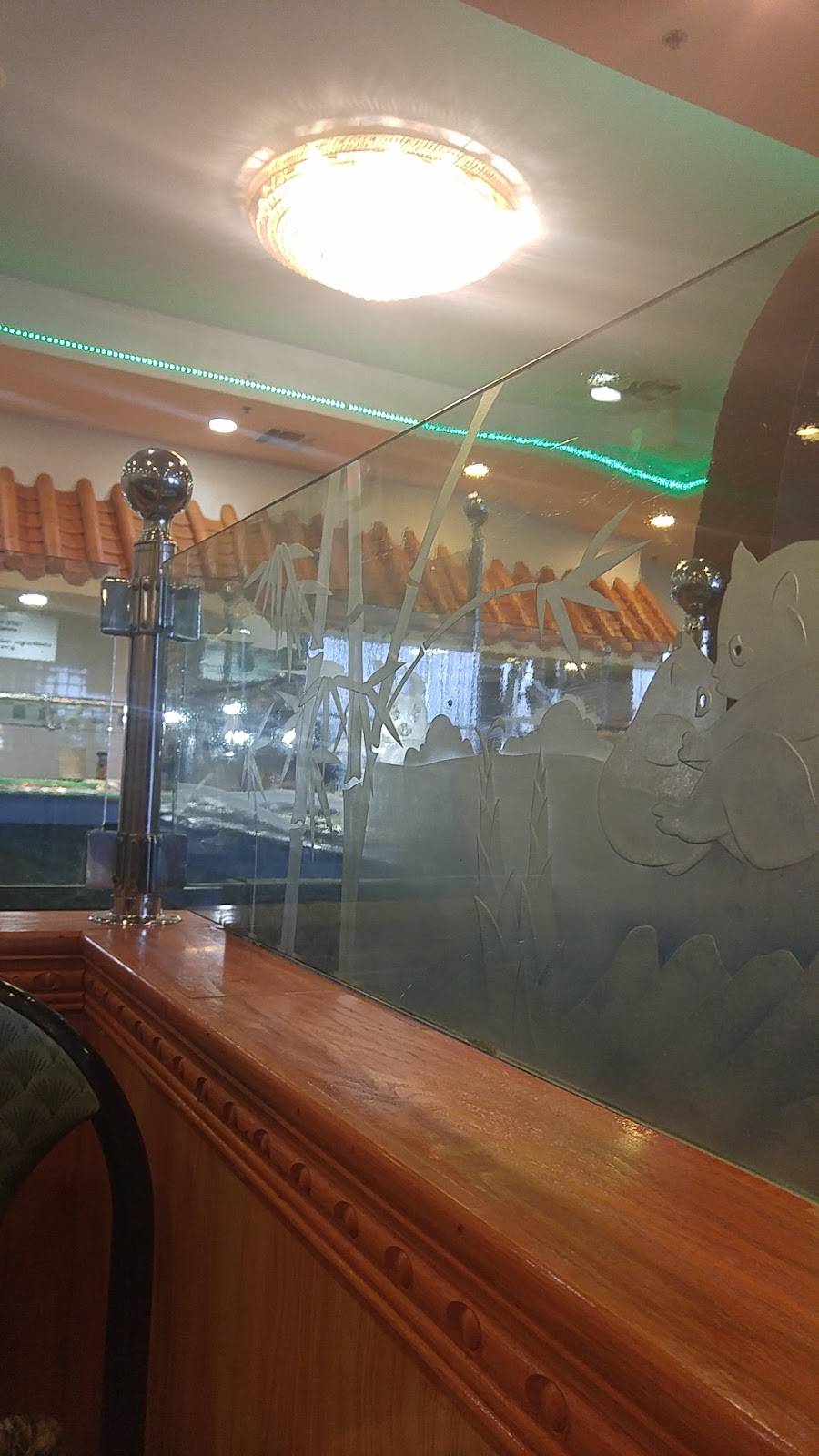 New China Super Buffet | restaurant | 617 N Belt Hwy, St Joseph, MO 64506, USA | 8162338898 OR +1 816-233-8898