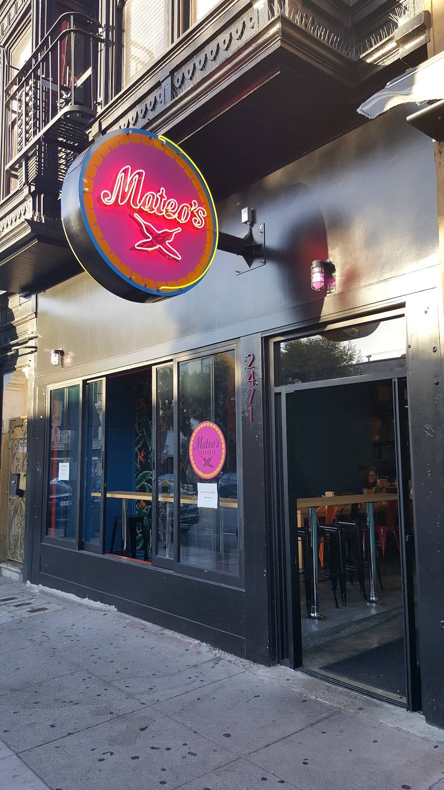 Mateos Taqueria | restaurant | 2471 Mission St, San Francisco, CA 94110, USA | 4156486000 OR +1 415-648-6000