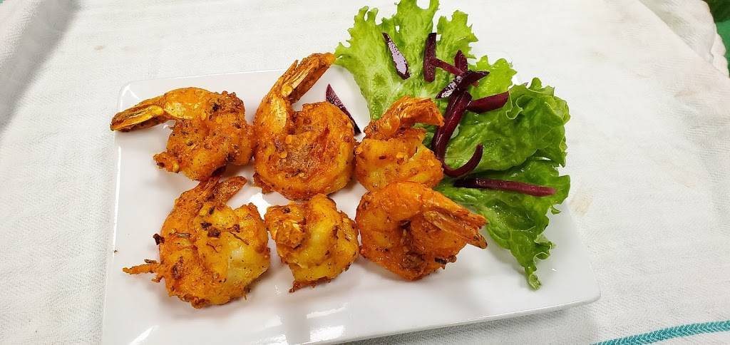 Badshah Grill | restaurant | 5130 Dixie Rd #14, Mississauga, ON L4W 4K2, Canada | 9056256673 OR +1 905-625-6673