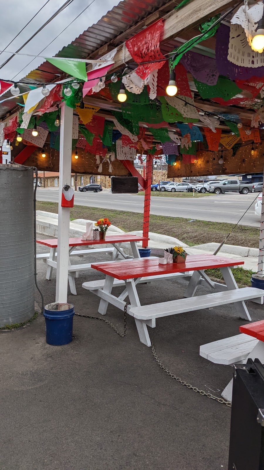 Machetes Dona Leova | restaurant | 10600 TX-275 Loop, Austin, TX 78753, USA | 5129830378 OR +1 512-983-0378