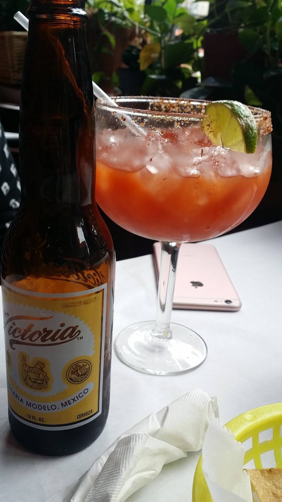 La Cebollita | restaurant | 1807 S Ashland Ave, Chicago, IL 60608, USA | 3124928443 OR +1 312-492-8443