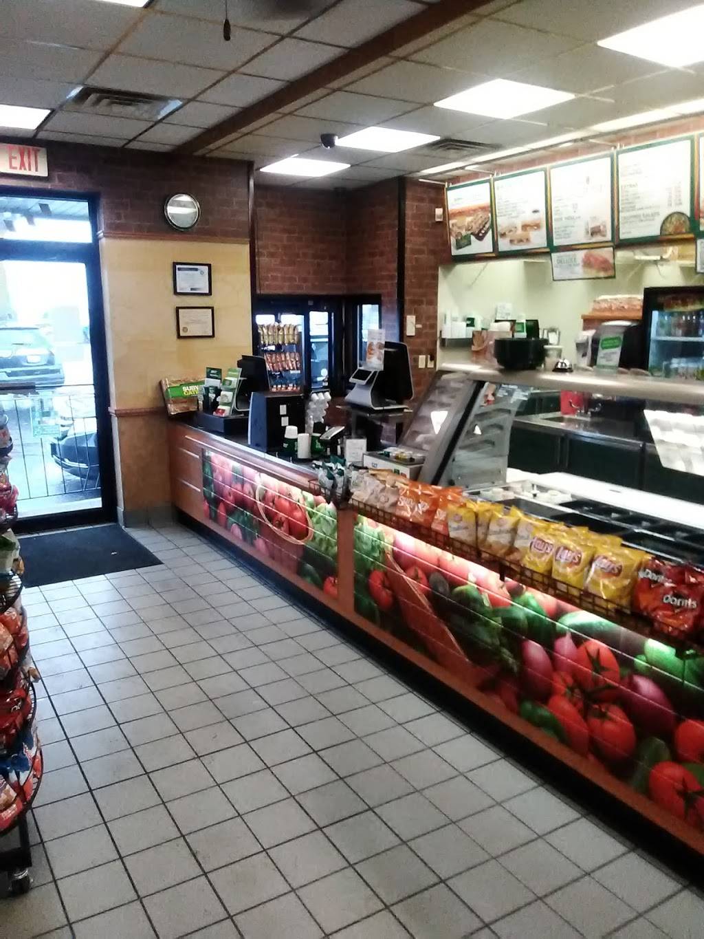 Subway | restaurant | 630 N Grand Ave E, Springfield, IL 62702, USA | 2177534054 OR +1 217-753-4054