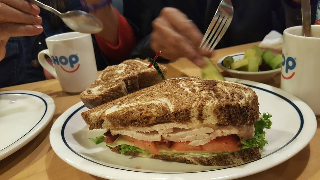 IHOP | bakery | 915 Avenida Pico, San Clemente, CA 92673, USA | 9493619455 OR +1 949-361-9455