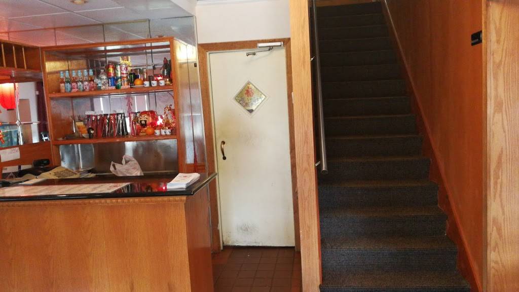 Pearl Chinese & Japanese | restaurant | 339 N Lansdowne Ave, Lansdowne, PA 19050, USA | 6106233227 OR +1 610-623-3227