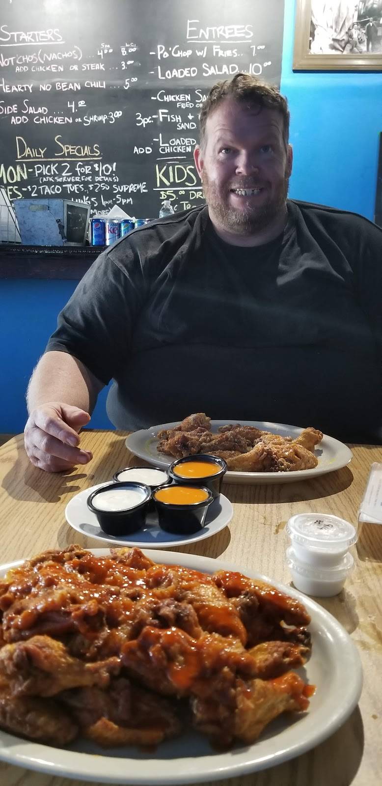 Huge Impact Restaurant | restaurant | 5110 38th St, Indianapolis, IN 46254, USA | 3179750037 OR +1 317-975-0037