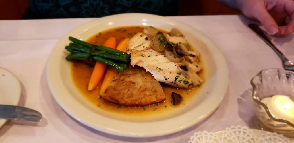 The Watch Factory | restaurant | 122 Elm St, Cheshire, CT 06410, USA | 2032711717 OR +1 203-271-1717