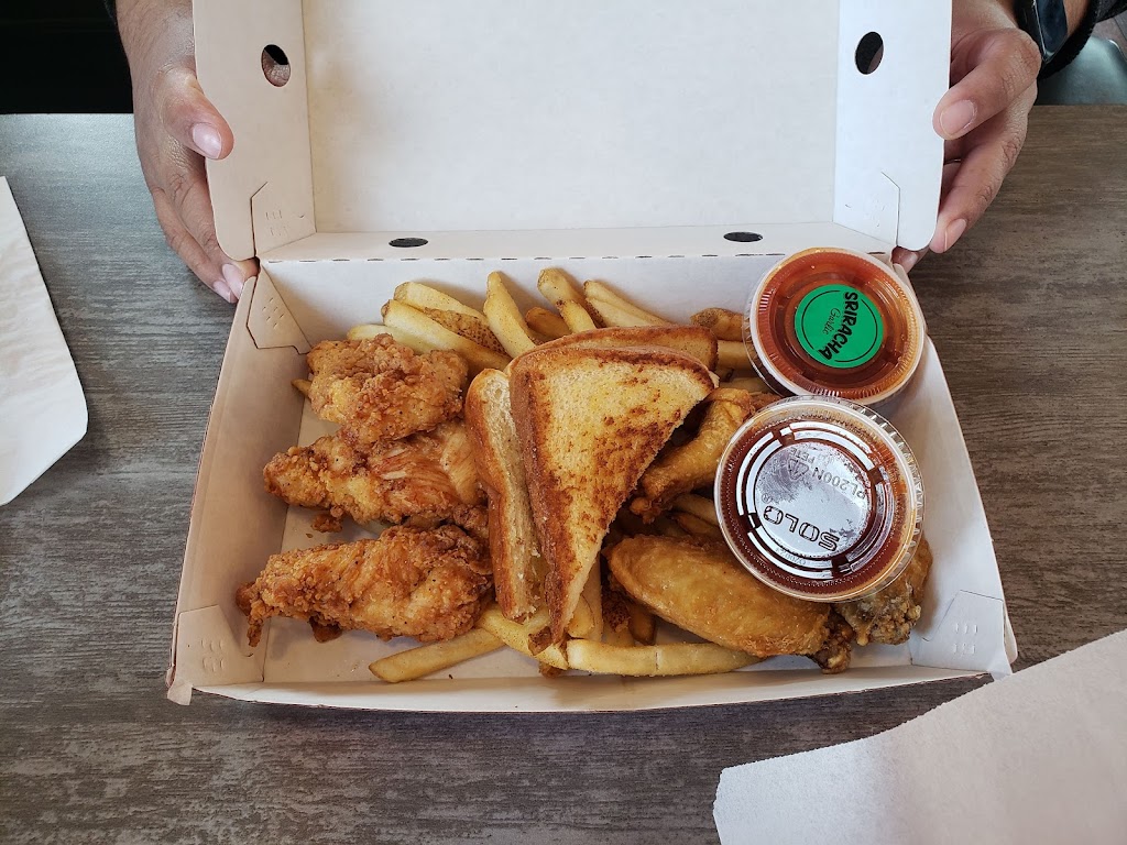 Slim Chickens | restaurant | 1864 Democracy Point, Colorado Springs, CO 80908, USA | 7194630044 OR +1 719-463-0044