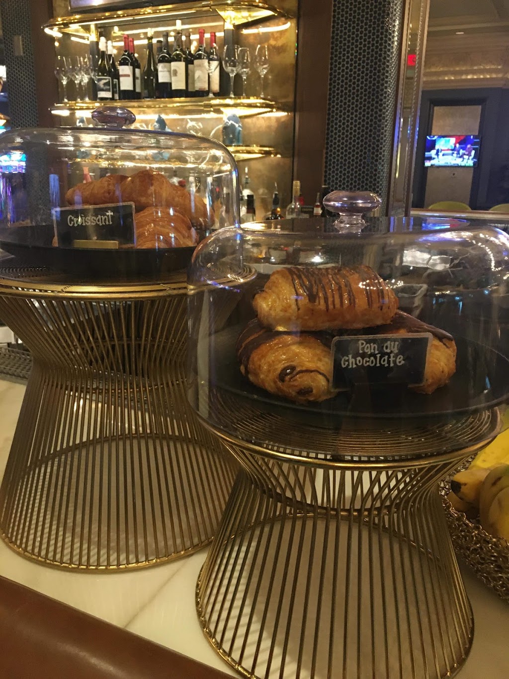 Hazel Coffee & Cocktails | cafe | 3950 S Las Vegas Blvd, Las Vegas, NV 89119, USA | 8776327700 OR +1 877-632-7700