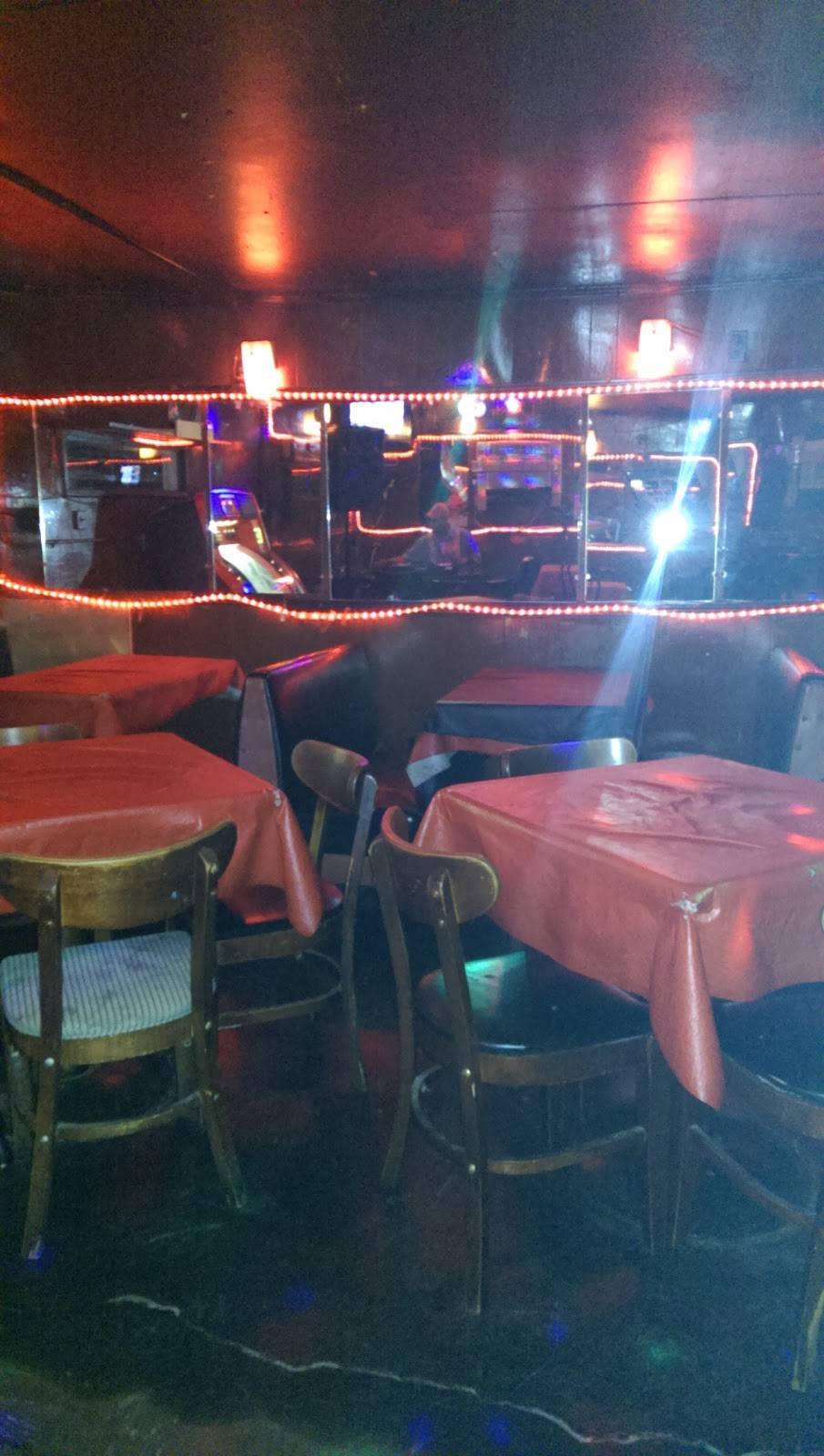 Big S Grill | restaurant | 1179 Dunnavant St, Memphis, TN 38106, USA | 9017759127 OR +1 901-775-9127