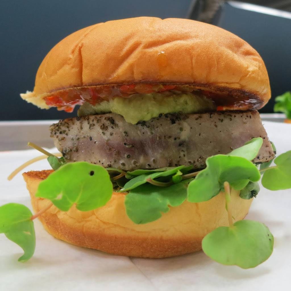 Vivify Burger & Lounge | restaurant | 314 William St, Fredericksburg, VA 22401, USA | 5406562500 OR +1 540-656-2500