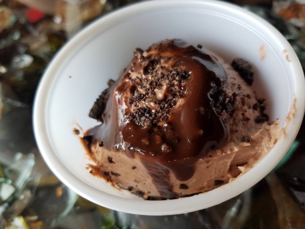 Moes Original Bar B Que | restaurant | 21 W Church St, Newark, OH 43055, USA | 7403495088 OR +1 740-349-5088