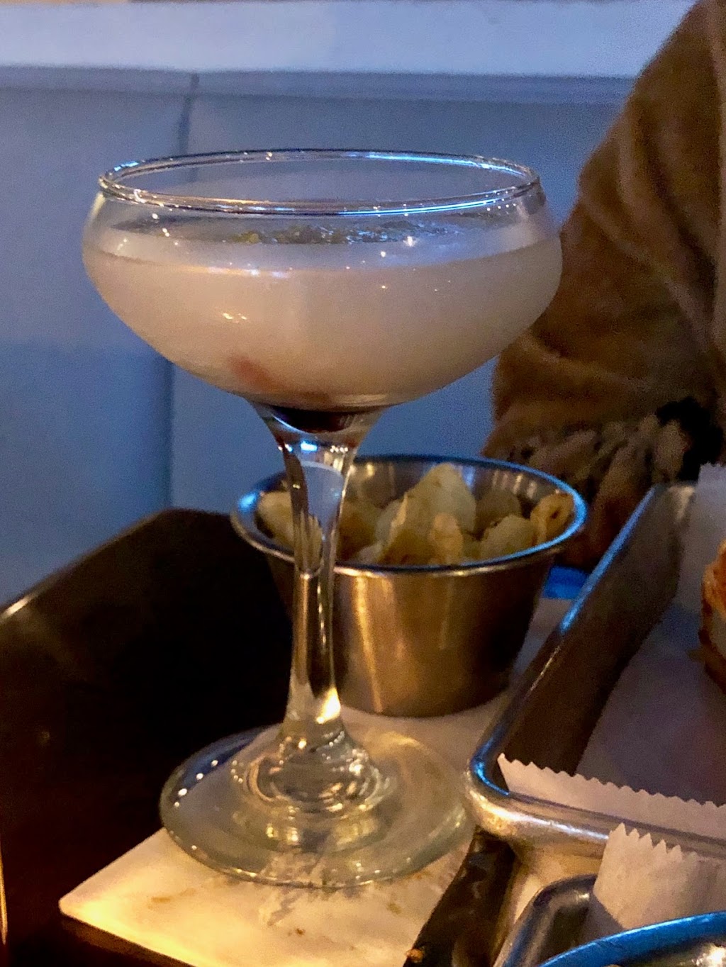 Destination Dogs | restaurant | 1111 Walnut St, Philadelphia, PA 19107, USA | 2677737750 OR +1 267-773-7750