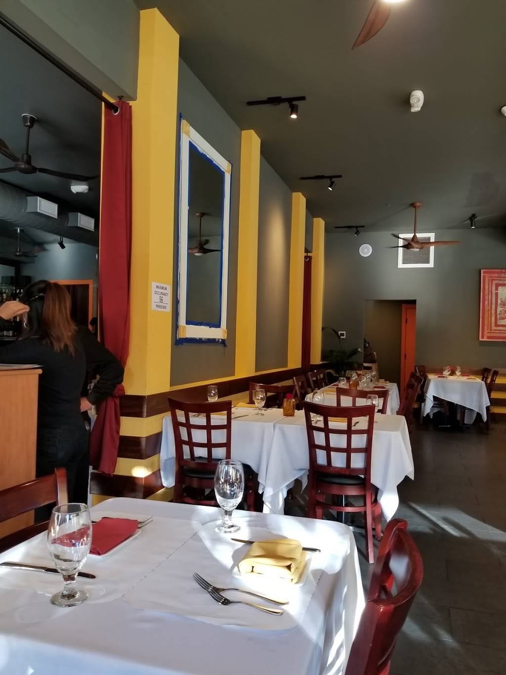 Sipan Peruvian Restaurant & Bar | restaurant | 14486 Big Basin Way, Saratoga, CA 95070, USA | 4088983117 OR +1 408-898-3117