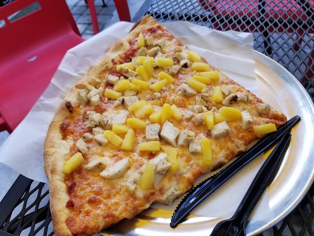 Vinnys N.Y. Pizza & Grill - Midtown | restaurant | 860 Peachtree St NE, Atlanta, GA 30308, USA | 4048720484 OR +1 404-872-0484