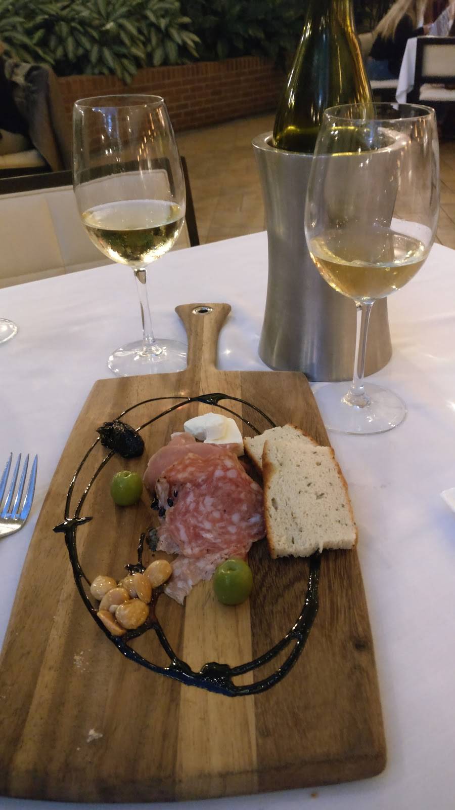 Ravello | restaurant | 2800 Opryland Dr, Nashville, TN 37214, USA | 6154586848 OR +1 615-458-6848