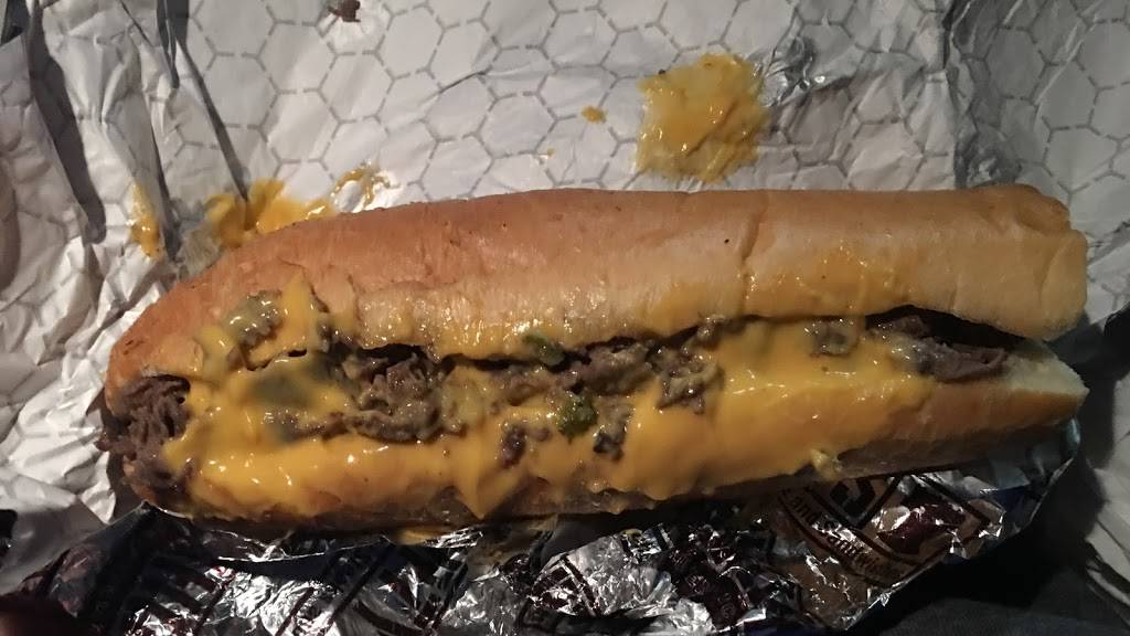 Shortys | restaurant | 229 Flatbush Ave, Brooklyn, NY 11217, USA | 9179666026 OR +1 917-966-6026