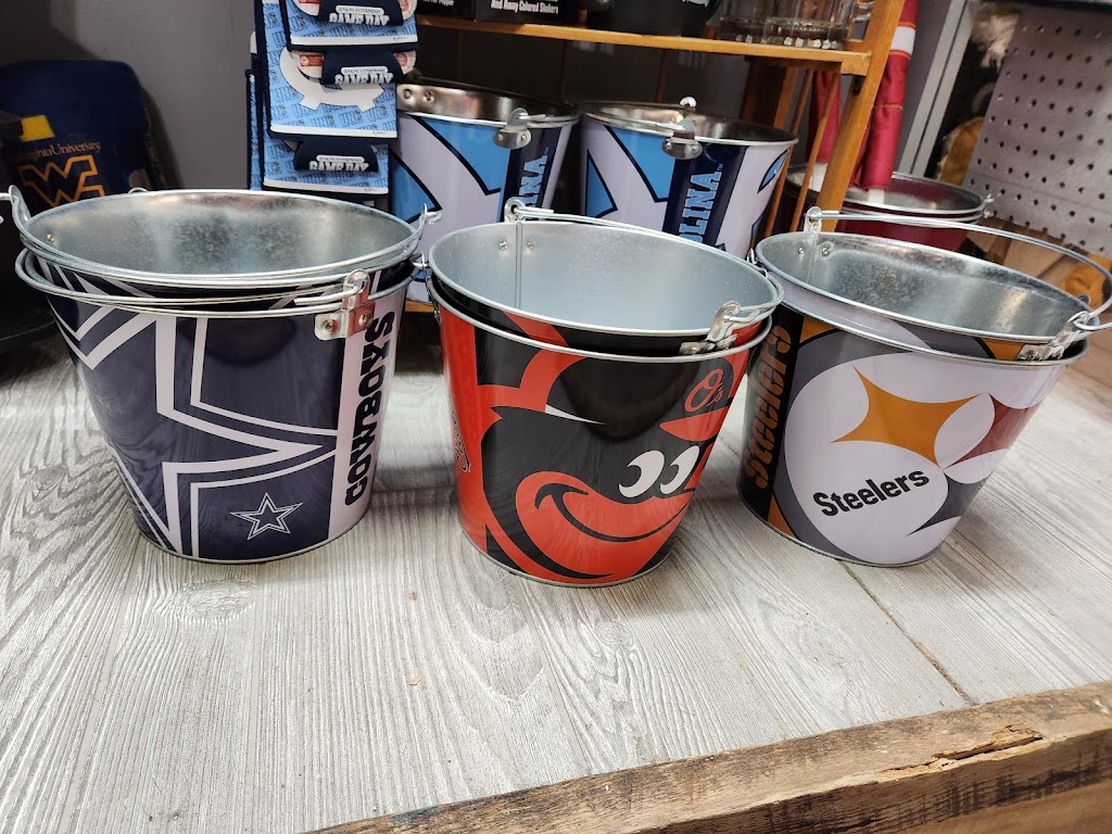 Rays Sweet Shoppe and Poutinerie | restaurant | 352 W Main St, Covington, VA 24426, USA | 5409623404 OR +1 540-962-3404