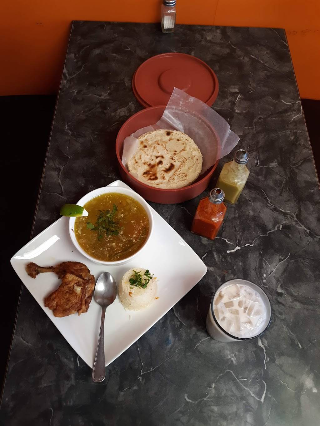 Restaurant y Pupuseria Mi Ranchito | restaurant | 2018 S Loudoun St, Winchester, VA 22601, USA | 5407225274 OR +1 540-722-5274