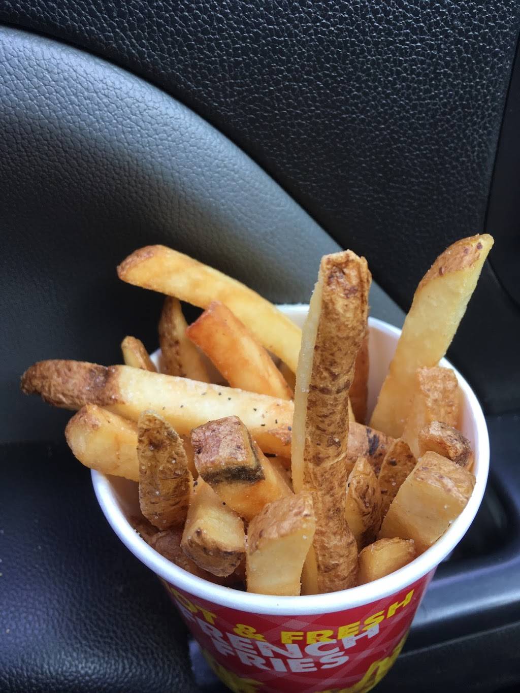 Twin Kiss | restaurant | 6337, 6500 Marvin Ave, Sykesville, MD 21784, USA | 4107956386 OR +1 410-795-6386