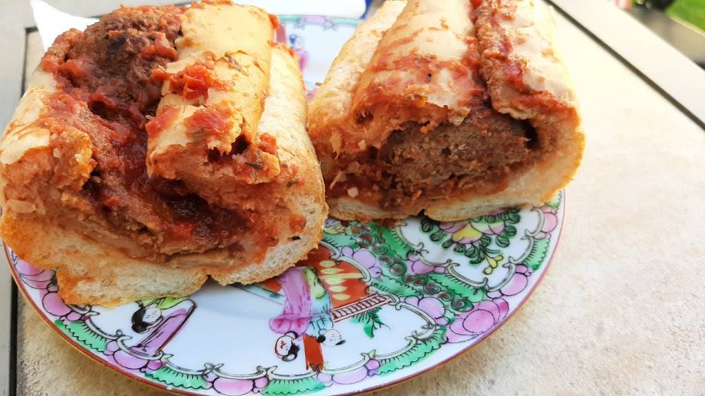 The Caw Cafe | restaurant | 15 1/2 Dudley St, Haverhill, MA 01830, USA | 9786014697 OR +1 978-601-4697