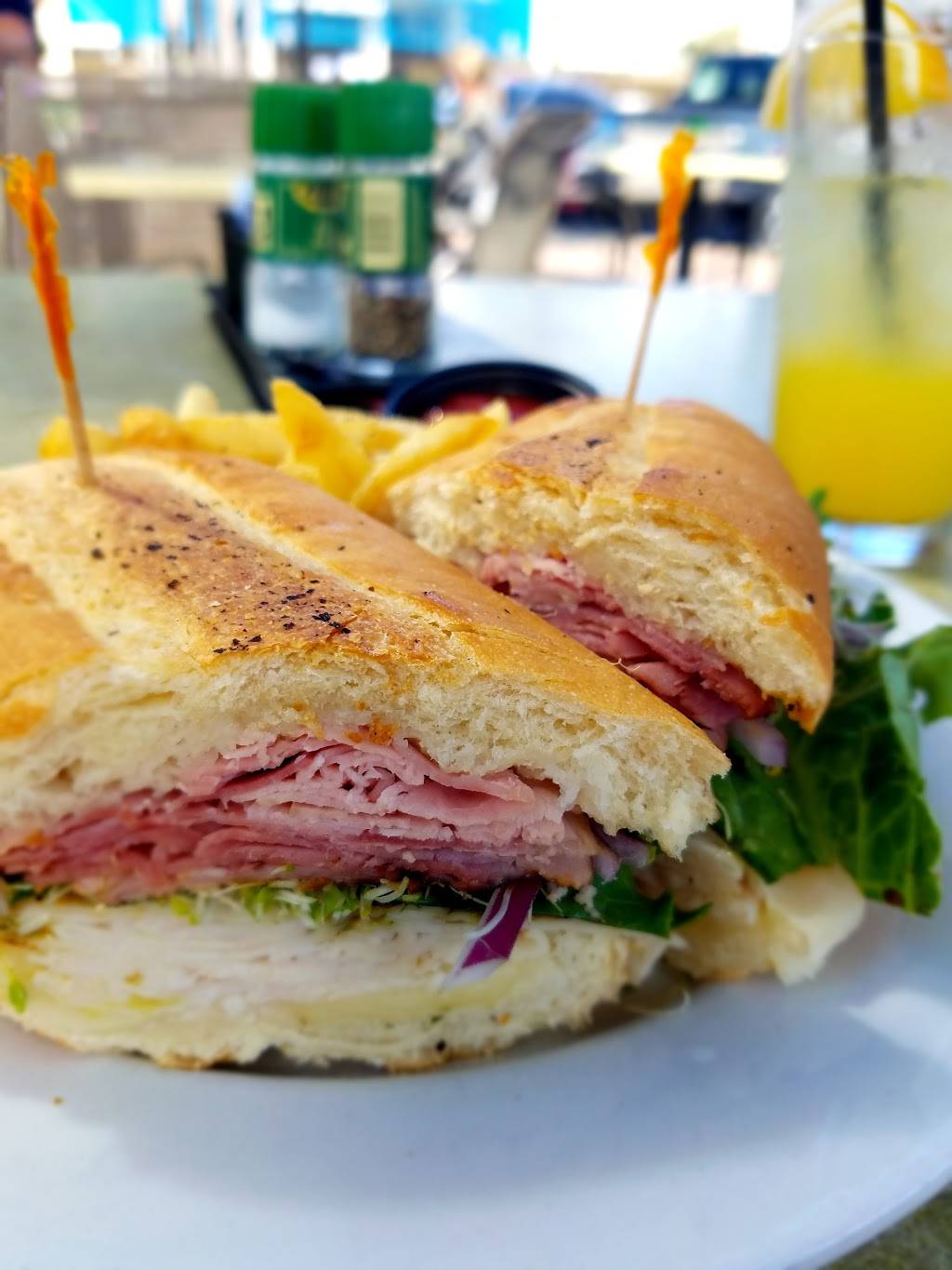 Dexters Lake Mary | cafe | 1145 Townpark Ave #1201, Lake Mary, FL 32746, USA | 4078053090 OR +1 407-805-3090