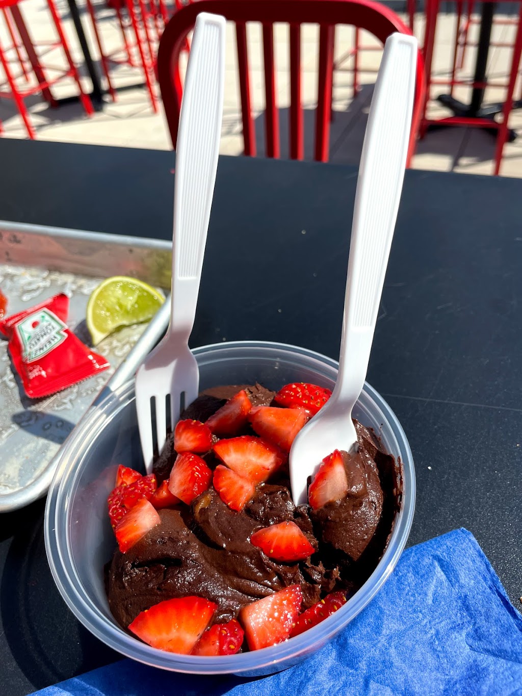 Avocadish | restaurant | 520 N 4th St, Minneapolis, MN 55401, USA | 6512766659 OR +1 651-276-6659