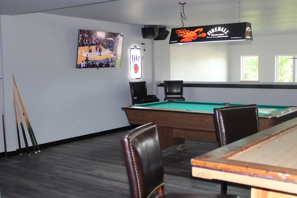 Donny Dus | restaurant | N5894 County Rd D. - S, N Military Rd, Fond du Lac, WI 54937, USA | 9209263309 OR +1 920-926-3309