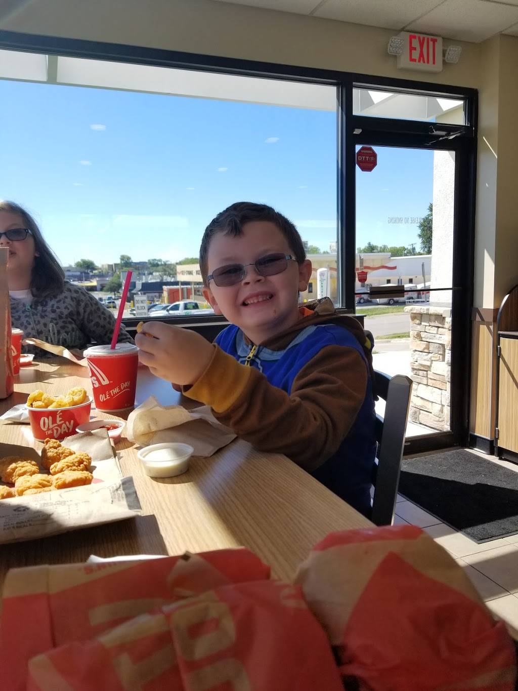 Taco Johns | restaurant | 4242 S Noland Rd, Independence, MO 64055, USA | 8163817827 OR +1 816-381-7827