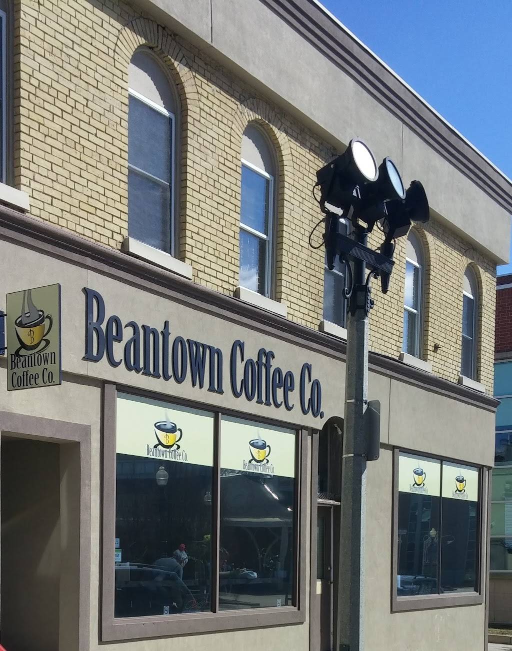 Beantown Coffee | restaurant | 9 Reeve St, Woodstock, ON N4S 3G1, Canada | 5195377171 OR +1 519-537-7171