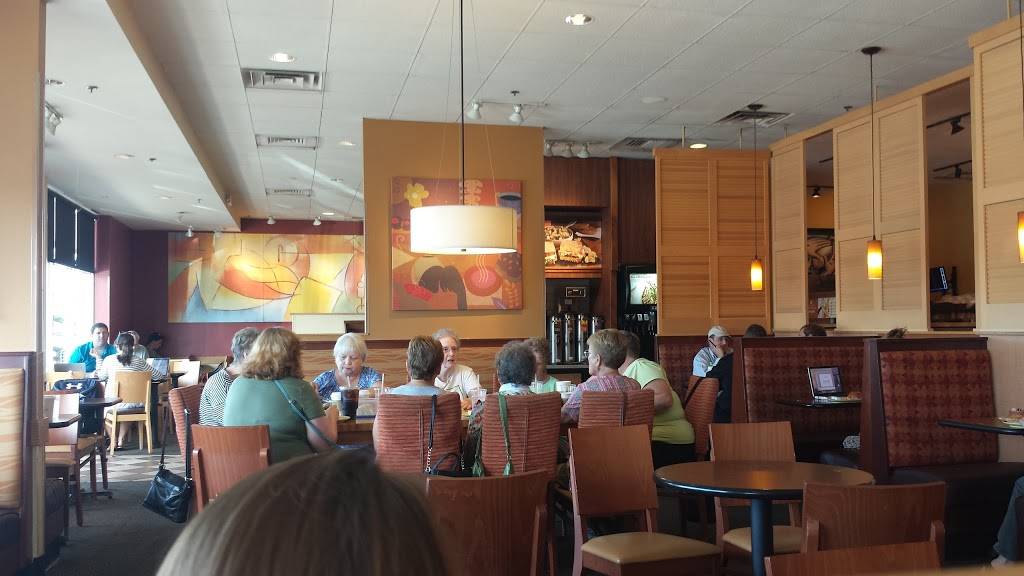Panera Bread | bakery | 310 N Clippert St, Lansing, MI 48912, USA | 5173329183 OR +1 517-332-9183