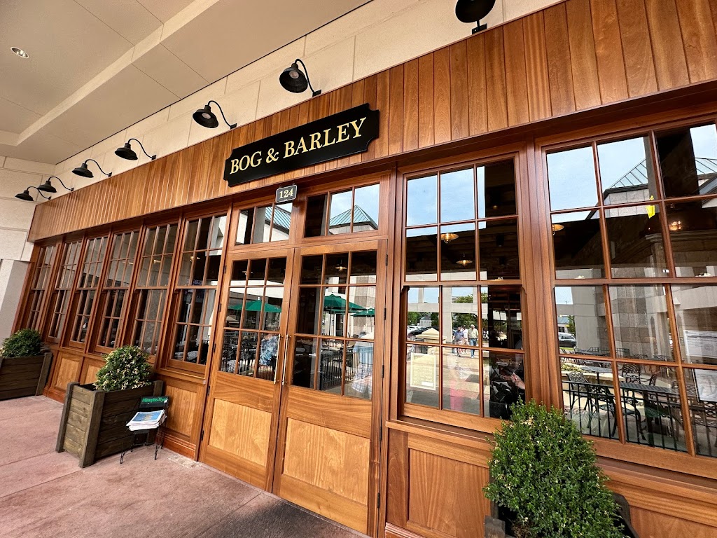 Bog & Barley Irish Pub | restaurant | 6150 Poplar Ave Suite 124, Memphis, TN 38119, USA | 9018052262 OR +1 901-805-2262