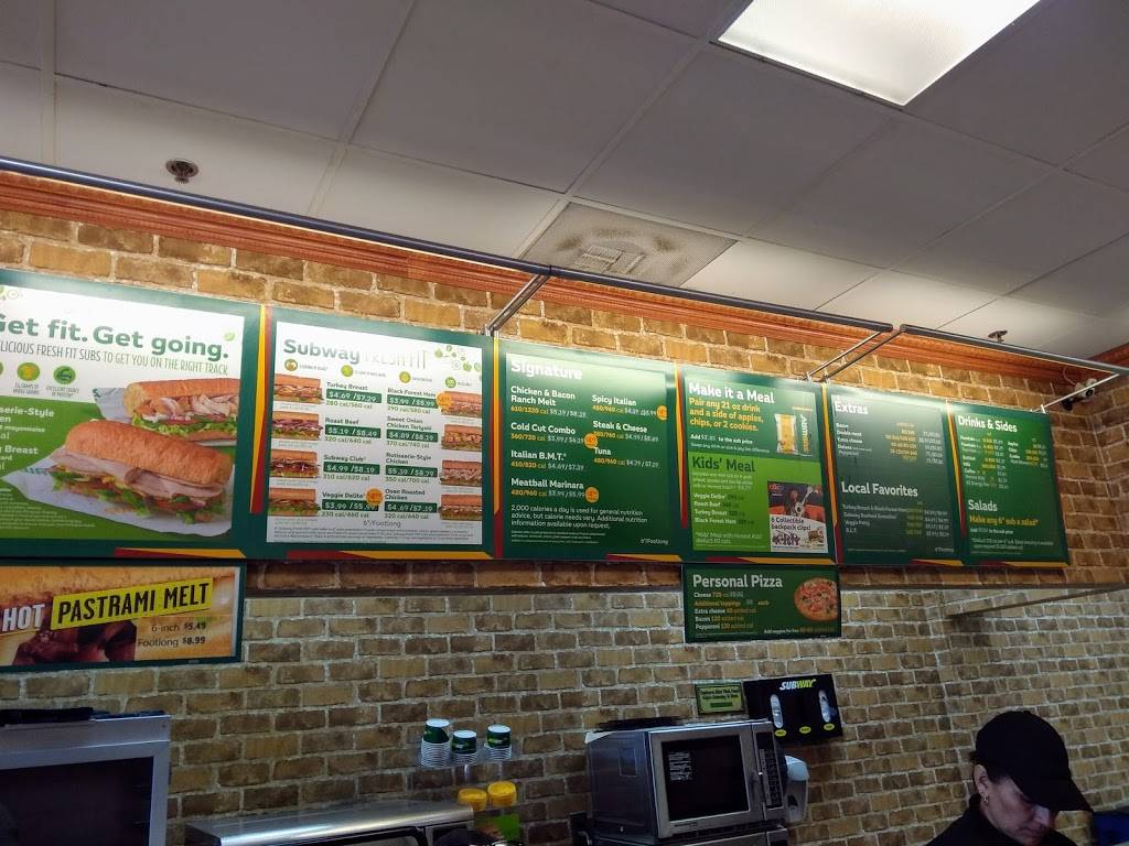 Subway Restaurants | restaurant | 9900 Greenbelt Rd, Lanham, MD 20706, USA | 3015520144 OR +1 301-552-0144