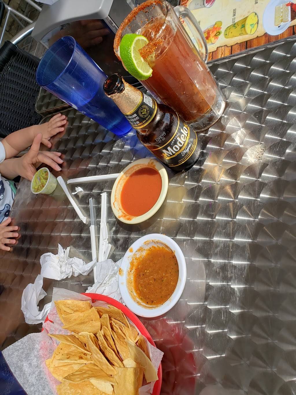 El Torito Topeka | bakery | 3000 NW Topeka Blvd, Topeka, KS 66617, USA | 7857838180 OR +1 785-783-8180