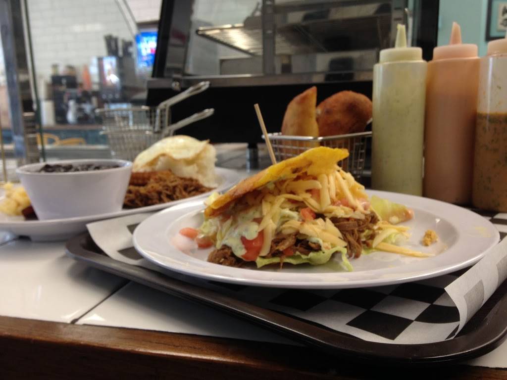 Avenida | restaurant | 280 Connecticut Ave, Norwalk, CT 06854, USA | 2039567200 OR +1 203-956-7200