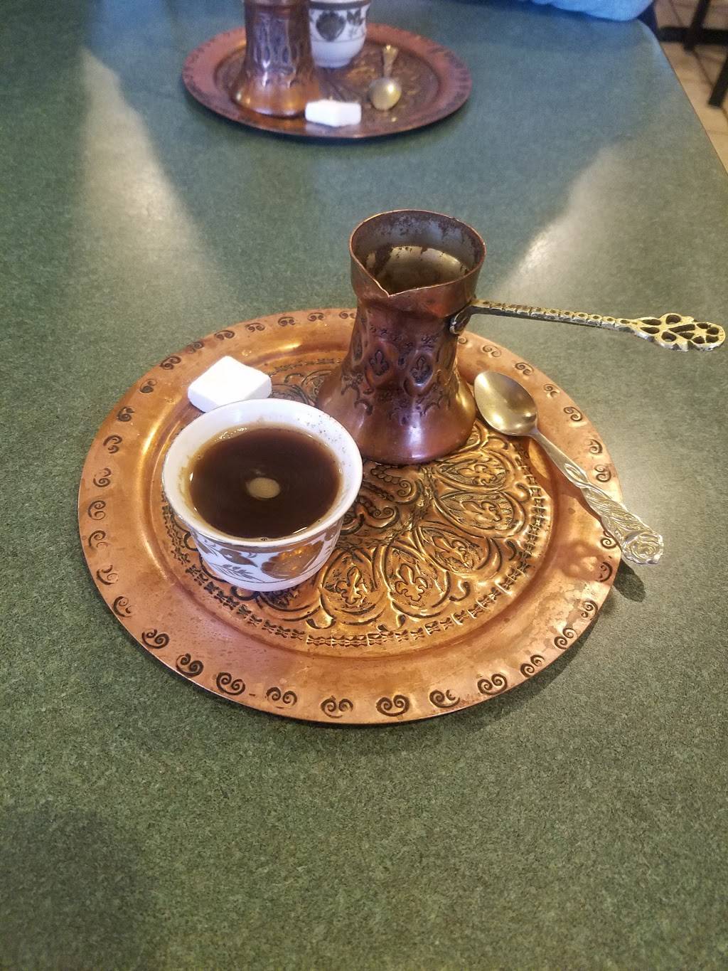 Bosna Grill | restaurant | 644 W Algonquin Rd, Des Plaines, IL 60016, USA | 8475937484 OR +1 847-593-7484