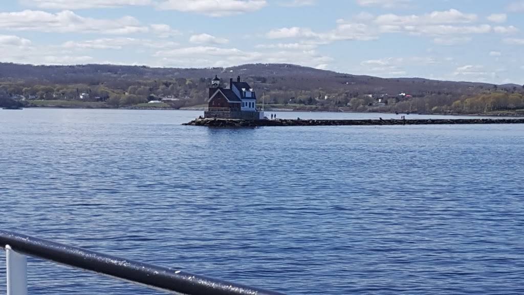 Time Out Sports Pub | restaurant | 10 Cumberland St, Westbrook, ME 04092, USA | 2078873852 OR +1 207-887-3852