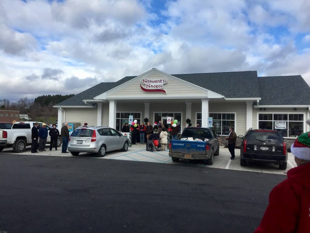 Stewarts Shops | cafe | 119 W Main St, Richfield Springs, NY 13439, USA | 3158586140 OR +1 315-858-6140