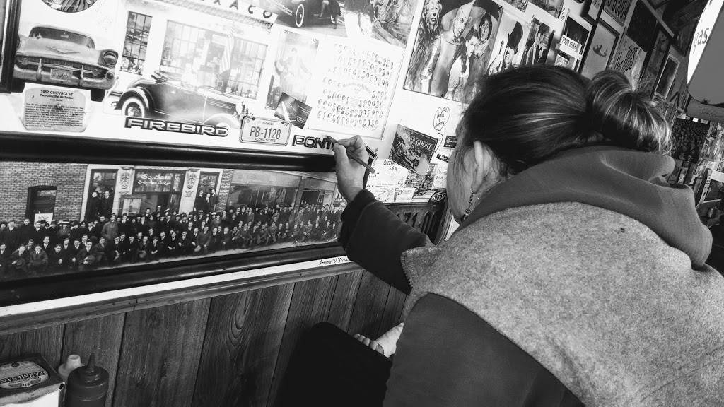 Walts Coney Island | restaurant | 3415 Highland Rd, Waterford Twp, MI 48328, USA | 2486829752 OR +1 248-682-9752