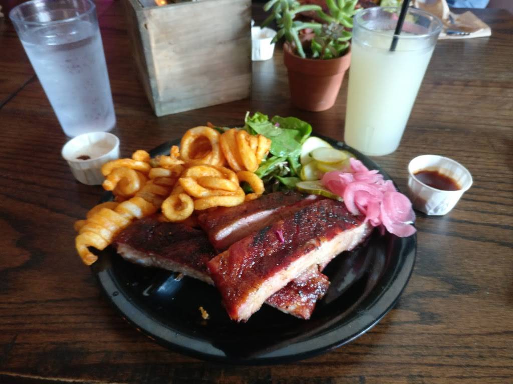 Hardwood Bar & Smokery | restaurant | 680 8th St Ste. 170, San Francisco, CA 94103, USA | 4157962437 OR +1 415-796-2437